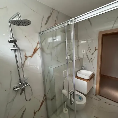 Odysea Apartment *