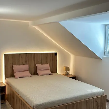 Odysea Apartment